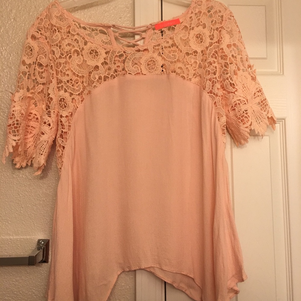 NWOT Light pink Anthropologie-esque crochet top